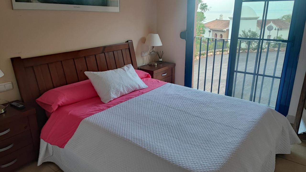 Apartmán Vista Bahia Con Piscinas, Parking Y Terraza La Herradura  Exteriér fotografie